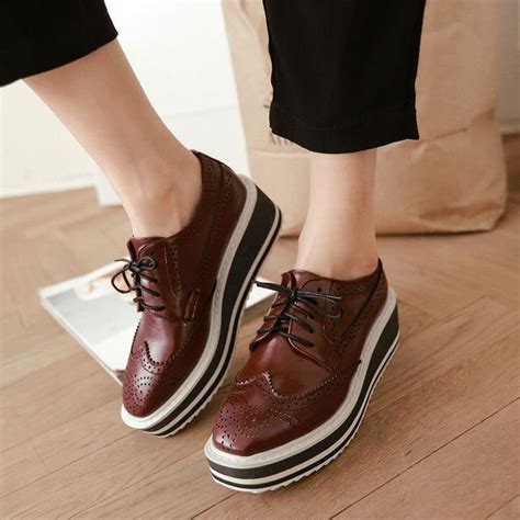 comfortable brogues women's.